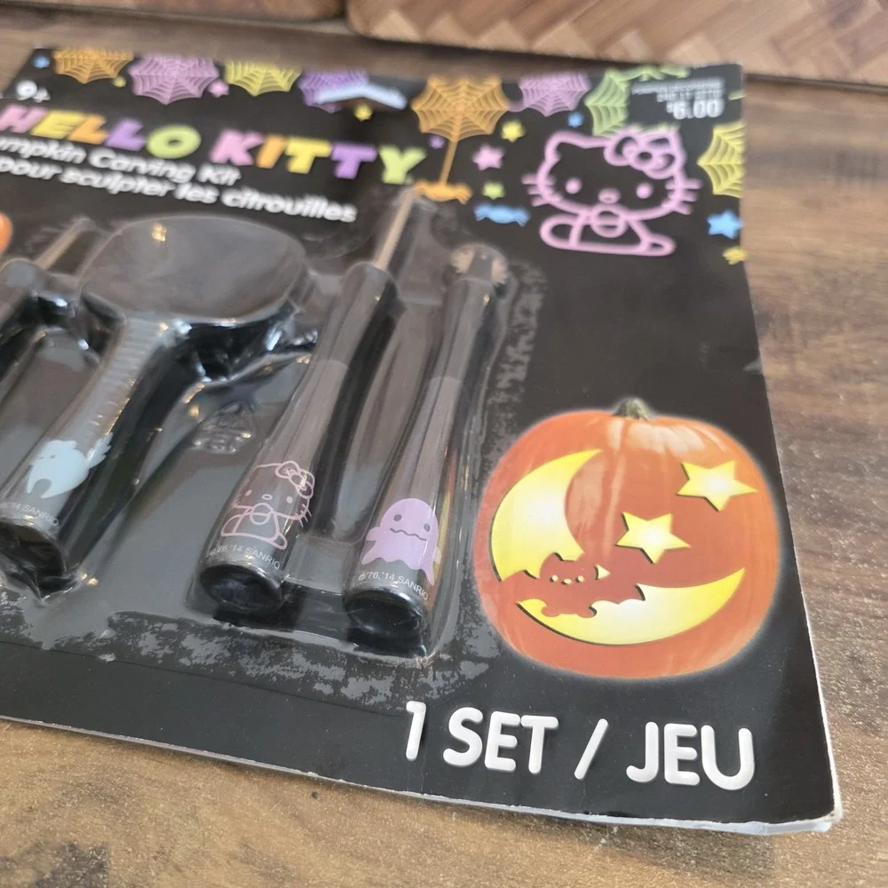 Hello Kitty Pumpkin Carving Kit 1 Set Includes 4 Tools 6 Patterns‎ 1 Bonus